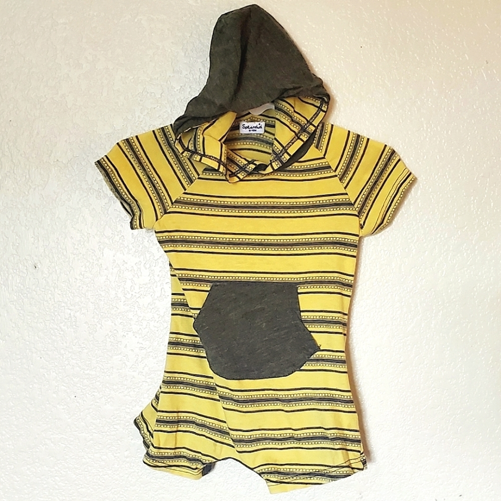 6-12 month hoodie romper onesie, pocket, snaps, Splendid brand, comfy!